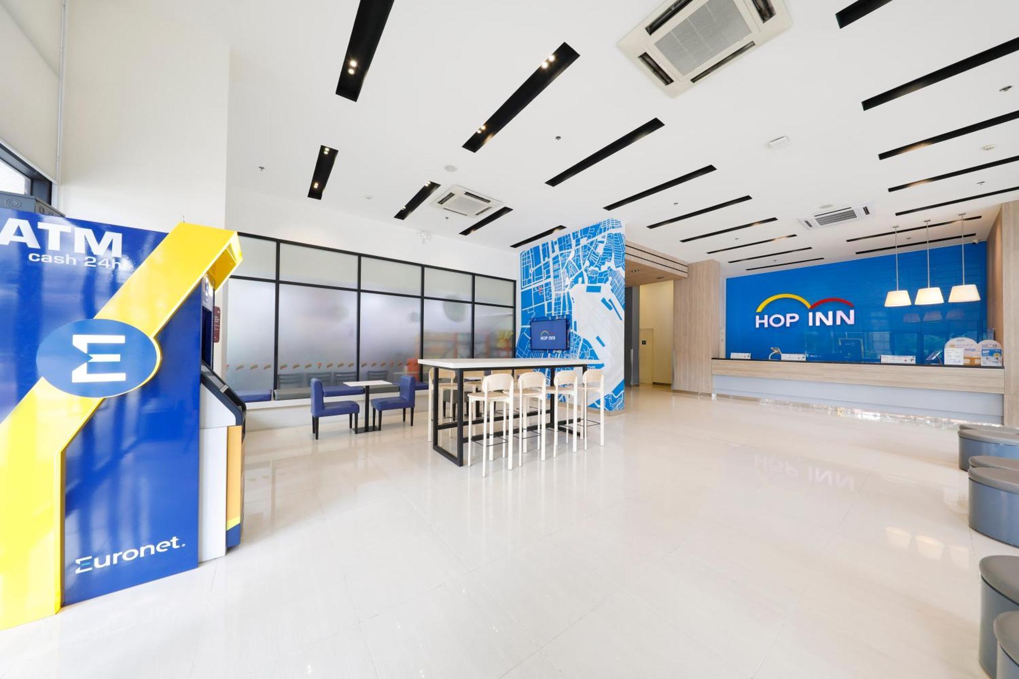 Hop Aseana Manila 3*