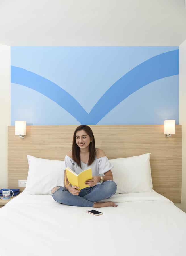 Hotel Hop Aseana Manila