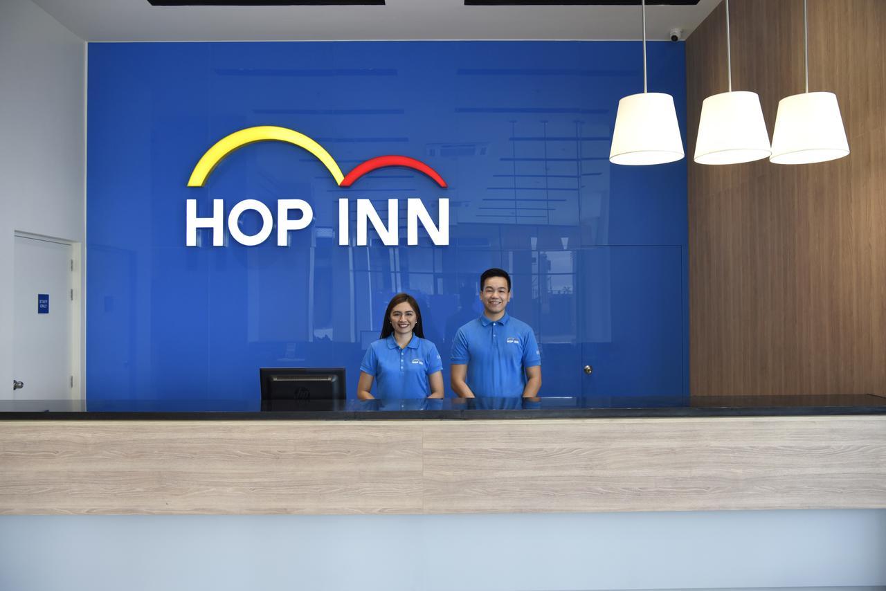Hop Aseana Manila Hotel Paranaque City